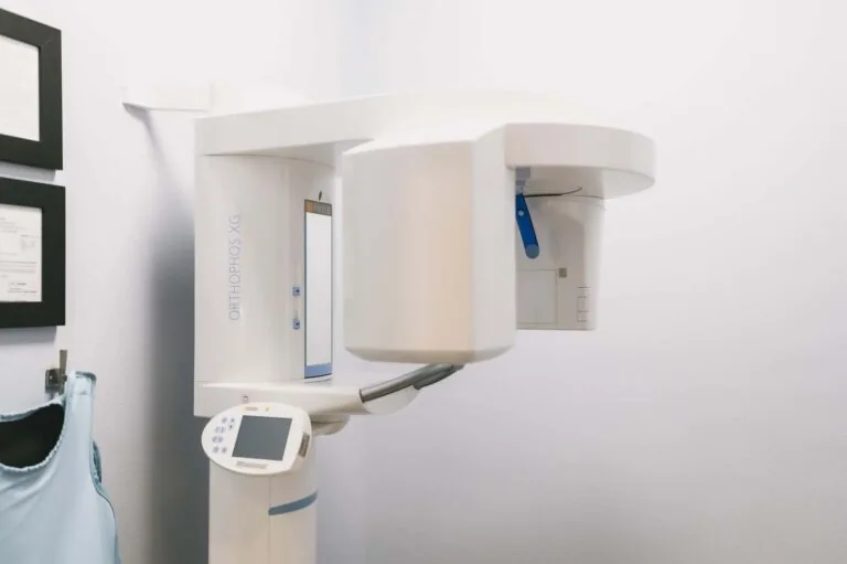 Smiles by Goh CBCT